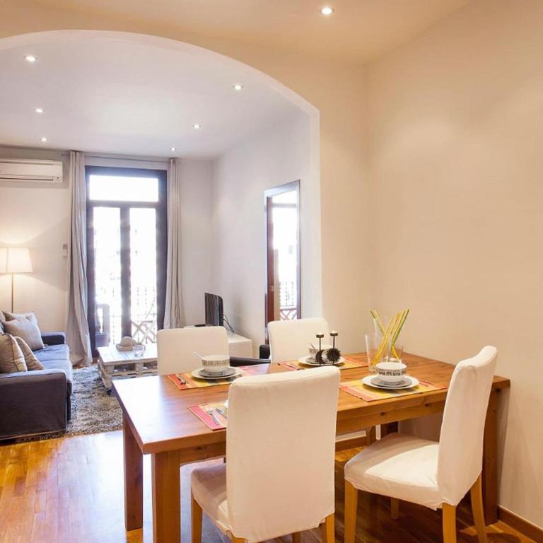 Premium apartment in Barcelona - Two-Bedroom Apartment - 2