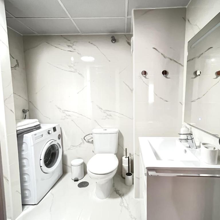 Esmeralda Minerva Primera Línea Fossa- Levante Beach - One-Bedroom Apartment - 12