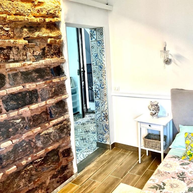 Mizzicahome SoleMare Catania - Deluxe Quadruple Room - 3