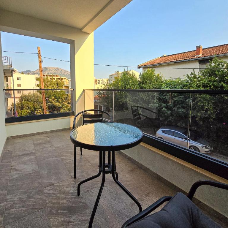 ND Apartments - Studio with Balcony - 14