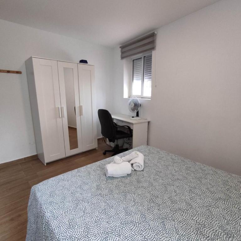 Puerta de la Caleta - Apartamento de 3 dormitorios - 15