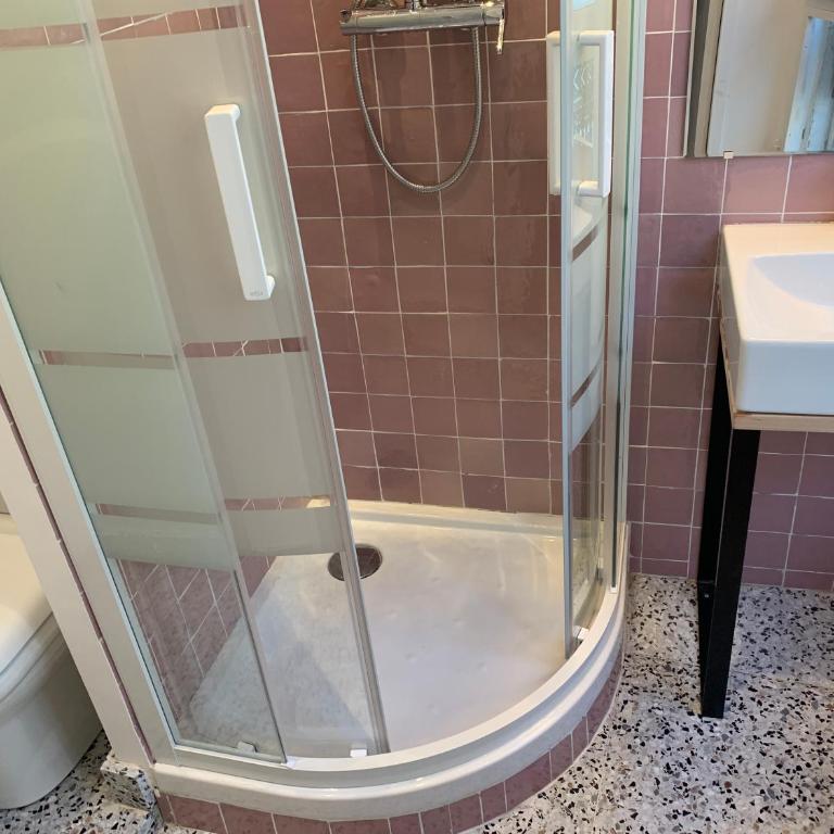 Le Marais - Steps from Place des Vosges Aldaro - One-Bedroom Apartment - 10