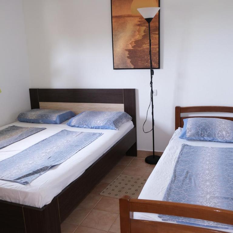 Apartmani Janosevic - Apartman sa Balkonom - 8