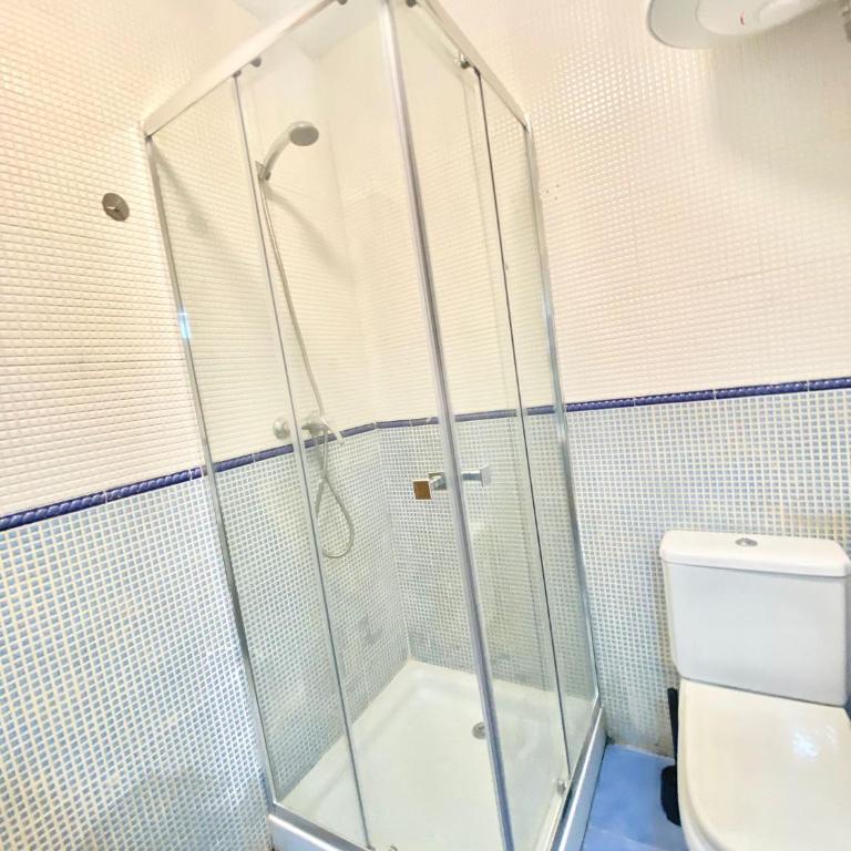 Méndez Álvaro Callejo Street - One-Bedroom Apartment - 18