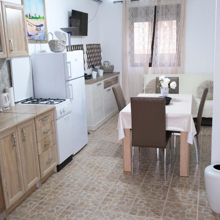 Apartmani Janosevic - Apartman sa Pogledom na More - 3