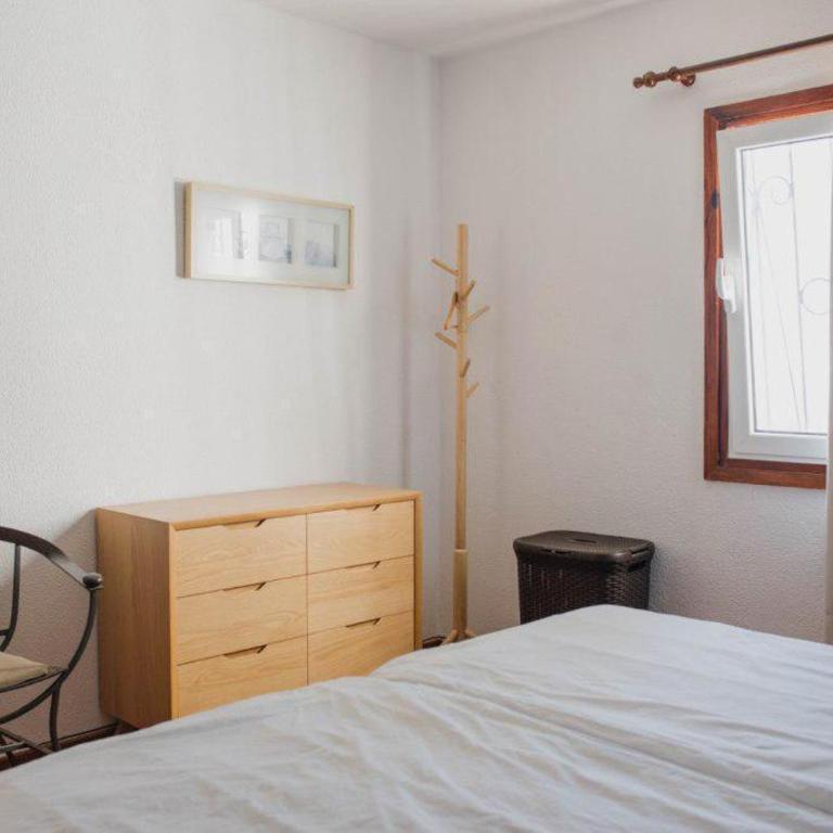 Rocas Rojas - One-Bedroom Apartment - 4