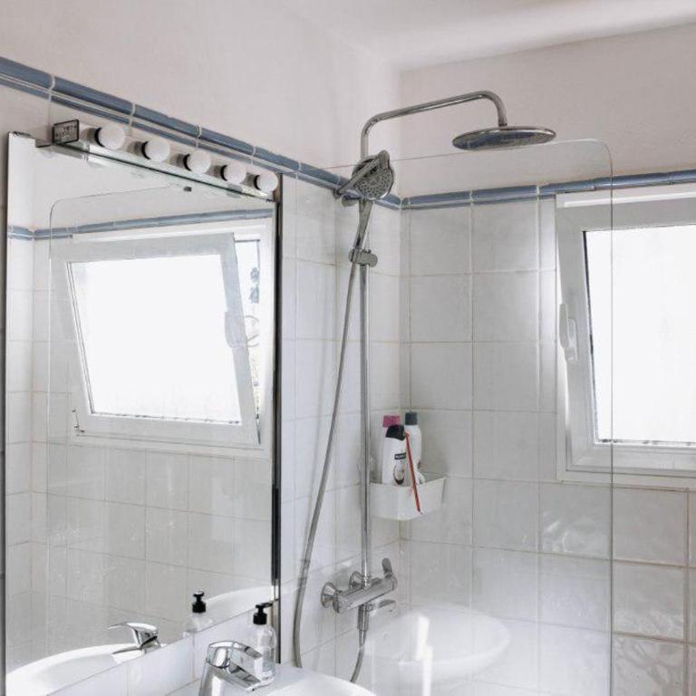 Rocas Rojas - One-Bedroom Apartment - 13