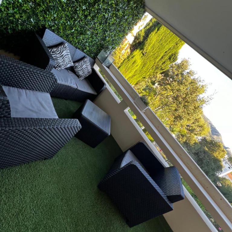 Luxueux appartement design architecte tout équipés 85m2 sur 2 niveaux plus 2 terrasses de 15m2 dans résidence privé - Deluxe Apartment mit Balkon und 2 Schlafzimmern - 5