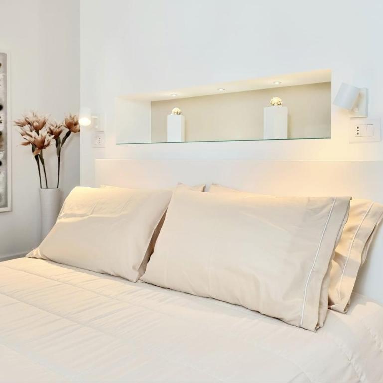 Glamour Suite by Accomodo - Economy Double Room - 24