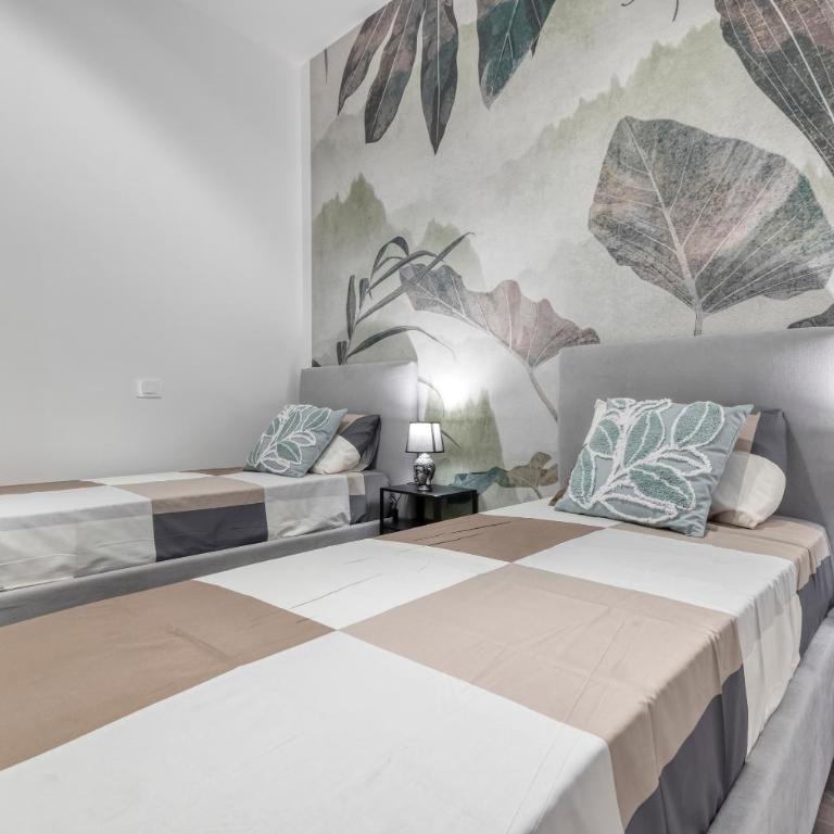 Carbonara Palace 3 - Luxury Comfort under Medieval Towers - Appartamento con 2 Camere da Letto - 5