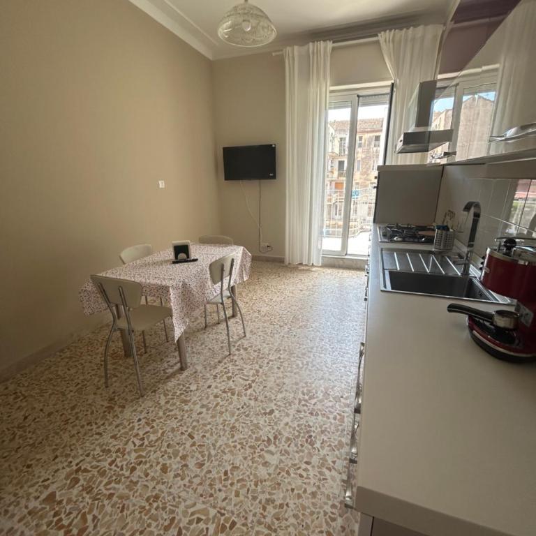Gorizia Home - Appartamento con 3 Camere da Letto - 6
