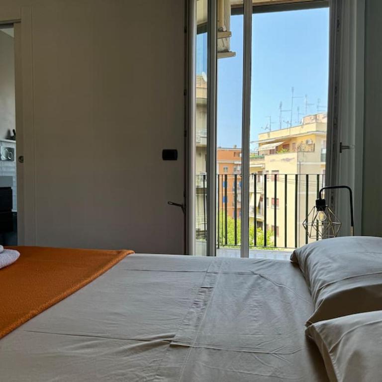 Quarto Piano - intero alloggio a Roma - Appartamento con 2 Camere da Letto - 12