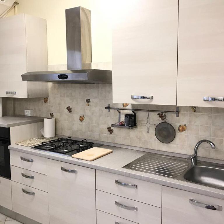 Appartamento a due passi dal mare - Three-Bedroom Apartment - 6