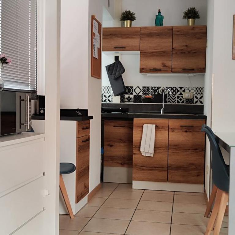 Gemme Fiorentine Apartments in front of the train station 5 minutes from the centre Free parking - Appartamento con 1 Camera da Letto - 4
