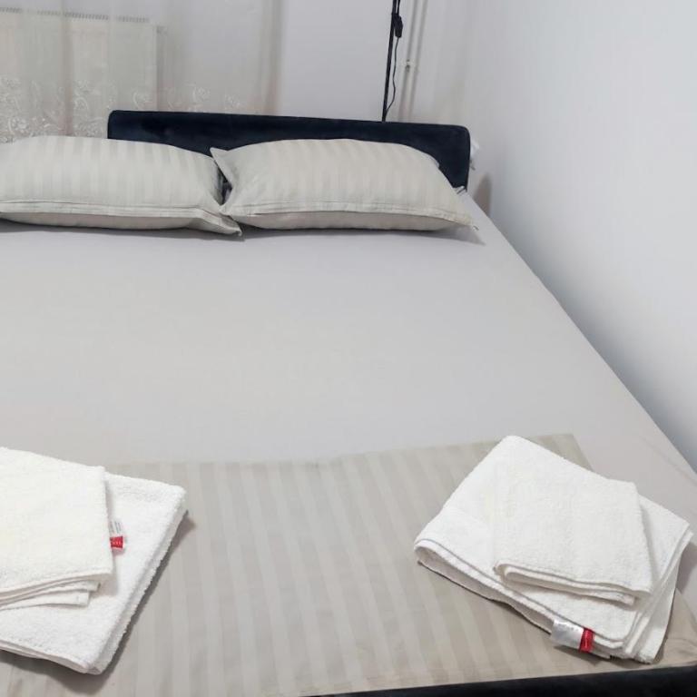 Central Lake Apartment - One-Bedroom Apartment - 5
