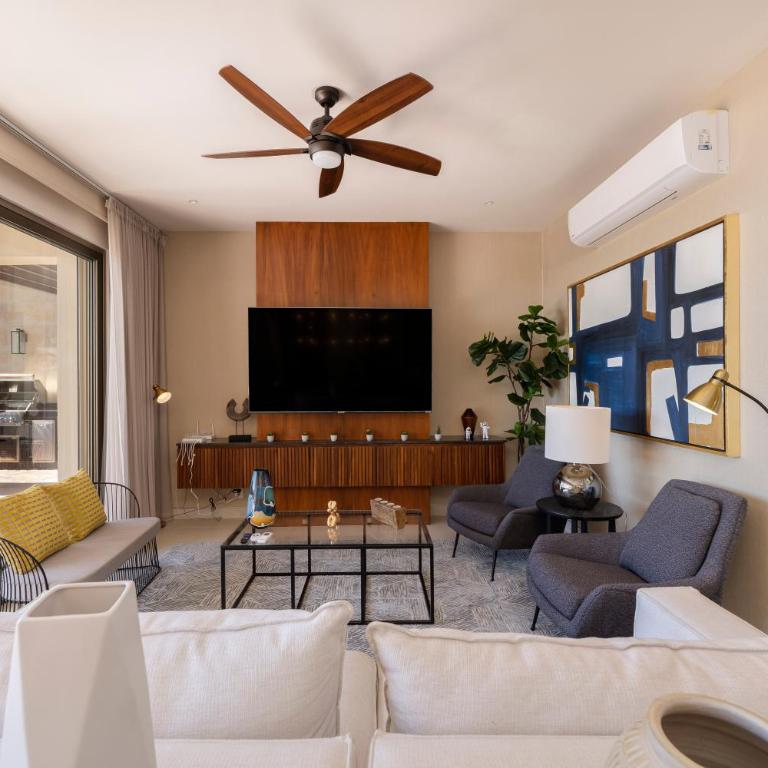 Luxury condo with pool, jacuzzi, and private terrace - Apartamento de 2 dormitorios - 15