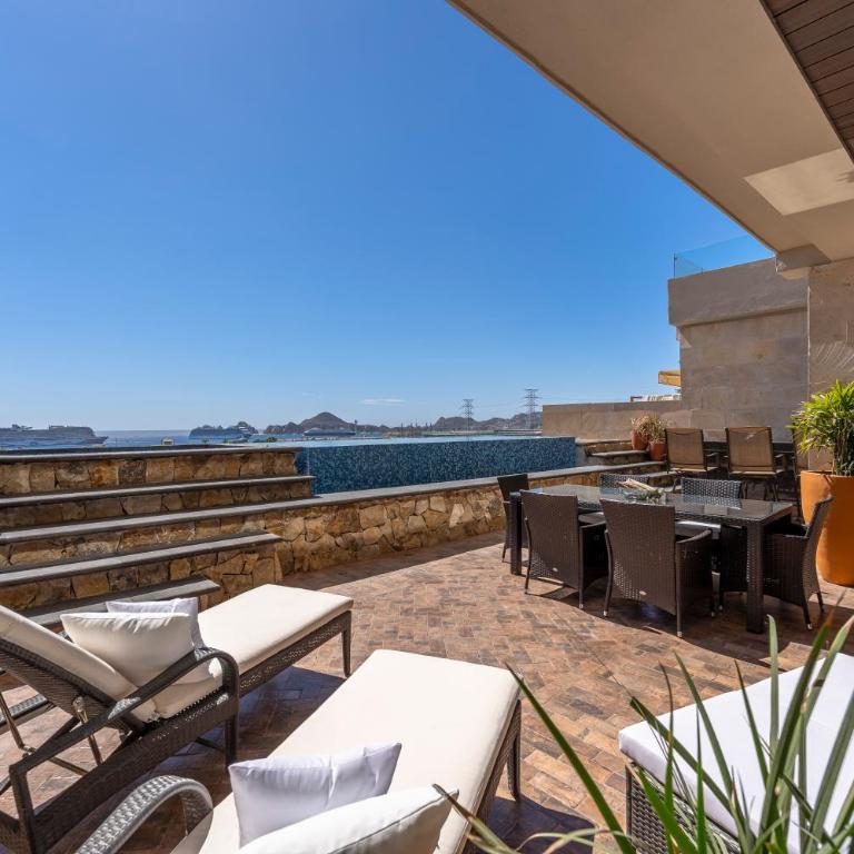 Luxury condo with pool, jacuzzi, and private terrace - Apartamento de 2 dormitorios - 23