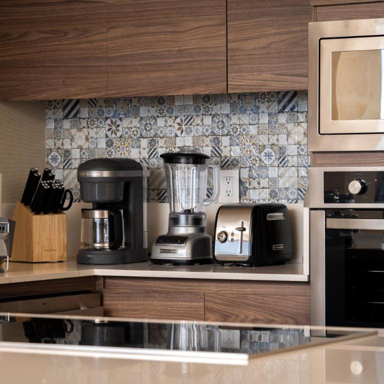 Luxury condo with pool, jacuzzi, and private terrace - Apartamento de 2 dormitorios - 31