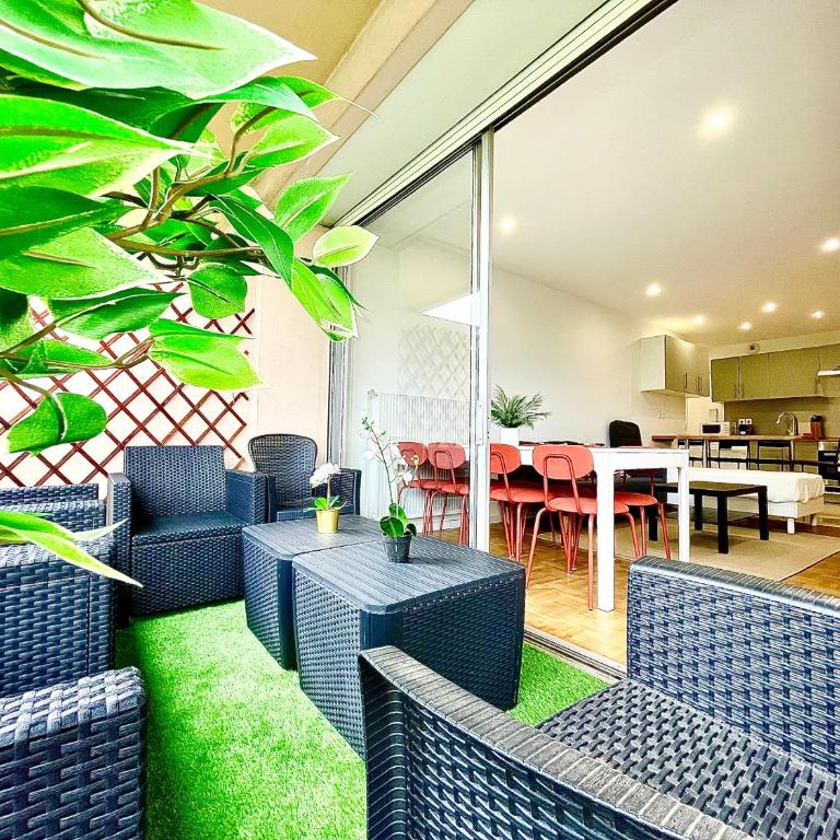 BnGo I Le Spacieux I 3 chambres, 2 salles de bain, 1 toilette, parking privé gratuit, 8 personnes, Vieux Lyon hypercentre - Apartment mit 3 Schlafzimmern - 14
