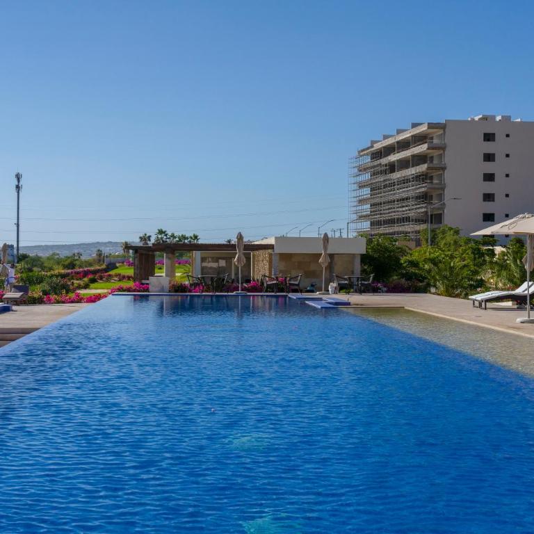 Luxury condo with pool, jacuzzi, and private terrace - Apartamento de 2 dormitorios - 46