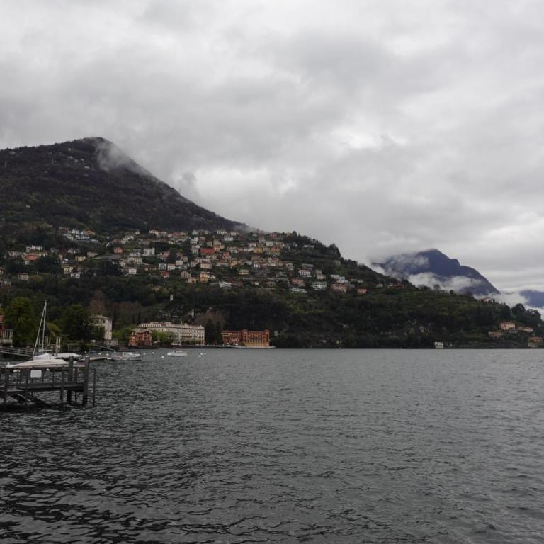 SAGNINO COMO LAKE APARTMENT Free PARKING - Appartamento con 2 Camere da Letto - 54