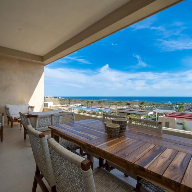 Luxury Condo with Ocean View, Balcony, and Pool - Apartamento de 2 dormitorios - 16