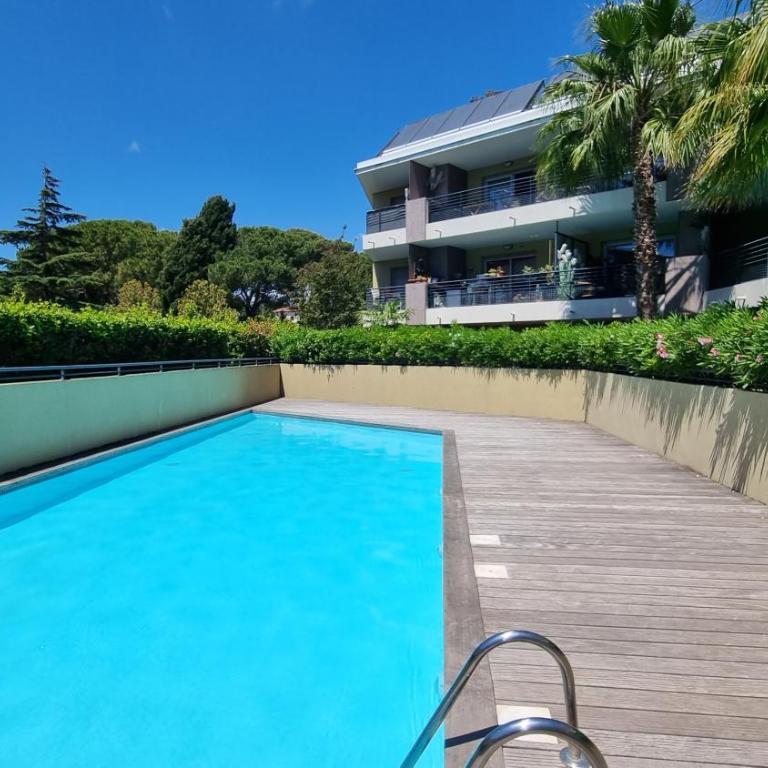 Le Familial, Piscine Plage et Garage - Apartment mit 2 Schlafzimmern - 11