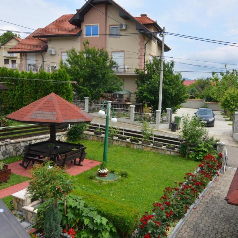 Apartman Perovic - Appartement 3 Chambres - 2