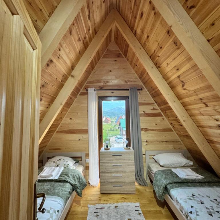 4Seasons Mountain Home 1 - Two-Bedroom House - 7