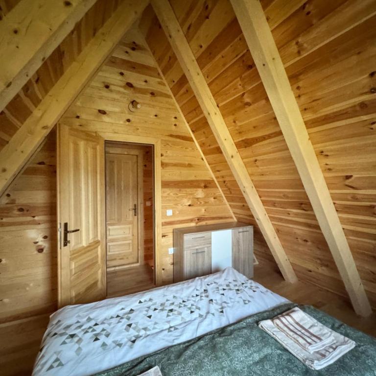 4Seasons Mountain Home 1 - Two-Bedroom House - 9