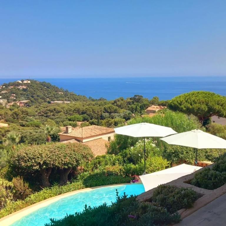 4-Star Private Villa with Heated Pool and Panoramic Sea View at Gulf de Saint Tropez - Villa - 25