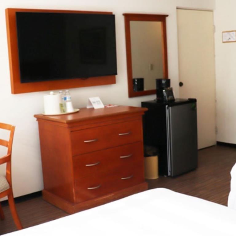 Araiza Palmira Hotel y Centro de Convenciones - Habitación Doble Estándar - 4