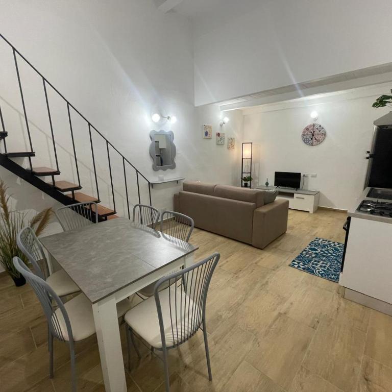 Alloggio delle Carrozze al Ballarò - Two-Bedroom Apartment - 3