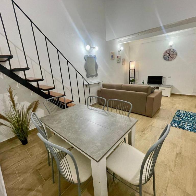Alloggio delle Carrozze al Ballarò - Two-Bedroom Apartment - 1
