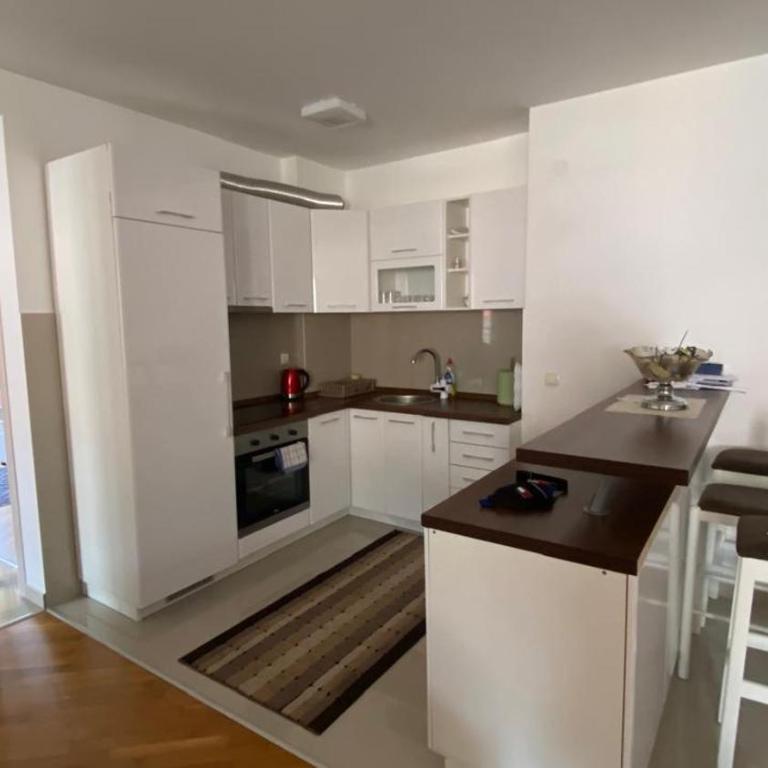Apartman Lizza - Two-Bedroom Apartment - 1