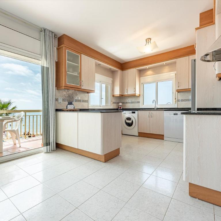 Apartamento frente al mar - Apartamento de 3 dormitorios - 11