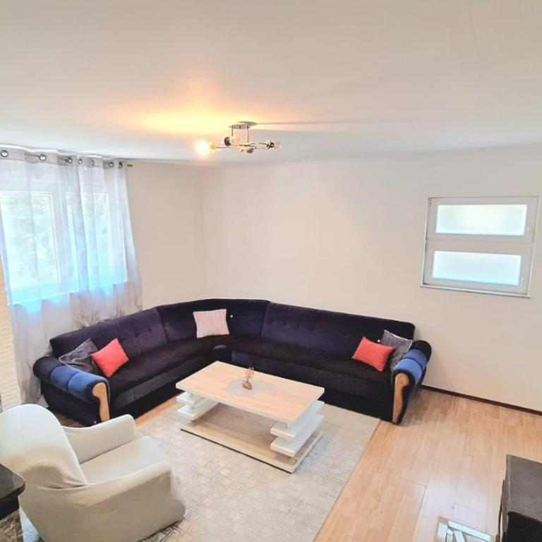 Apartman Porfido - Three-Bedroom Apartment - 1