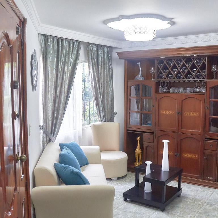 moderno apartamento en unidad cerrada - Apartamento de 3 dormitorios - 25