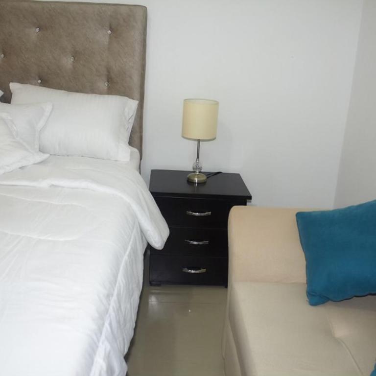 cómoda casa en excelente sector - Apartamento de 3 dormitorios - 20
