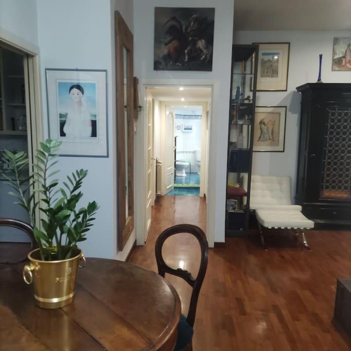 Colosseo Vintage Apartment - Appartamento con 2 Camere da Letto - 1
