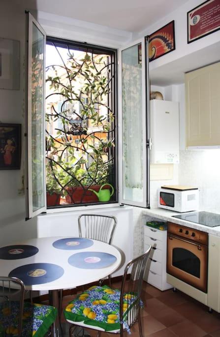 Colosseo Vintage Apartment - Appartamento con 2 Camere da Letto - 26