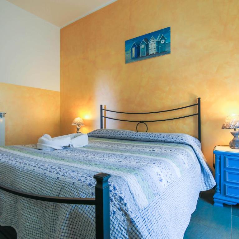 Villamir B&B - Appartamento con Patio e Vista Giardino - 15