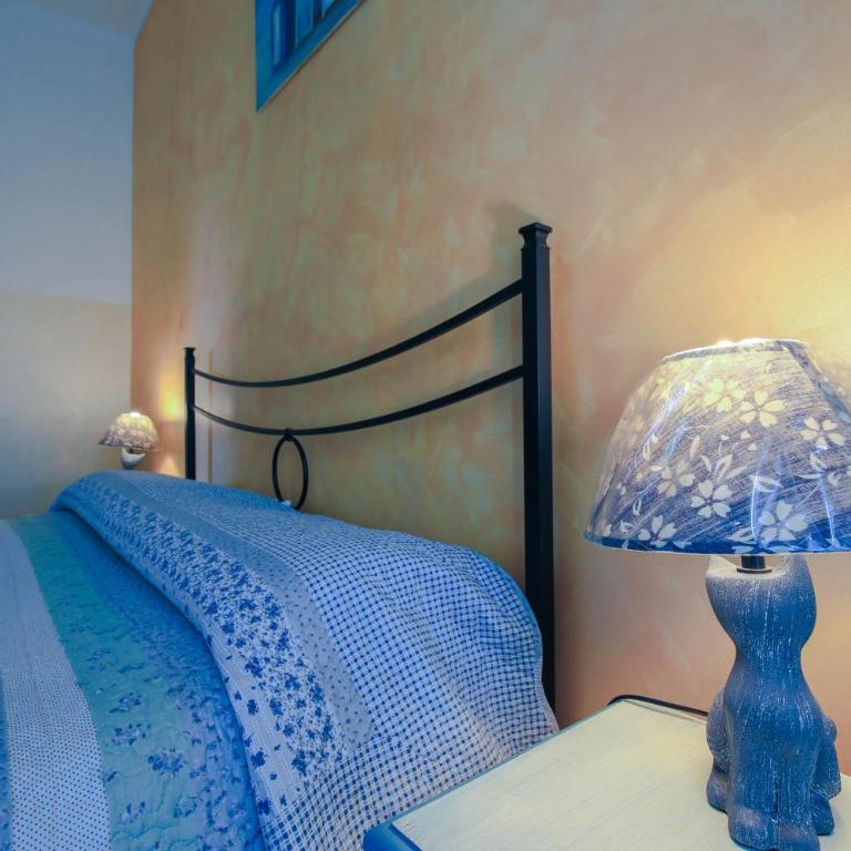 Villamir B&B - Appartamento con Patio e Vista Giardino - 14
