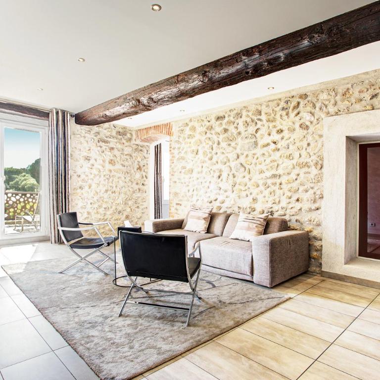 Auberge Du Roua - Suite avec Terrasse - 5