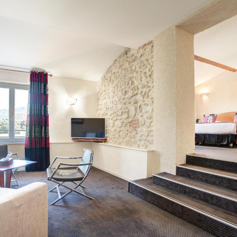 Auberge Du Roua - Suite - Vue sur Montagne - 3