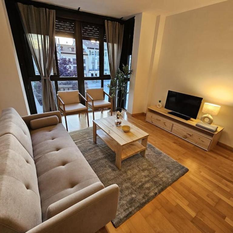 Biscos 9 Catedral Jaca - Apartamento de 3 dormitorios - 16