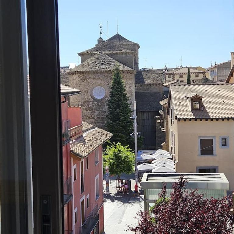 Biscos 9 Catedral Jaca - Apartamento de 3 dormitorios - 18