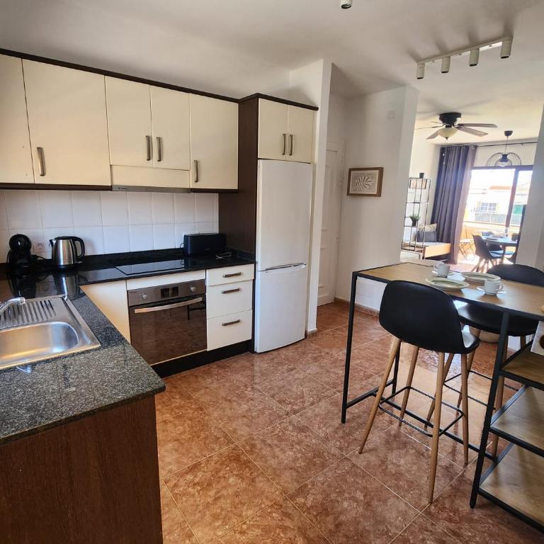 Brilante de la Bahia - One-Bedroom Apartment - 12