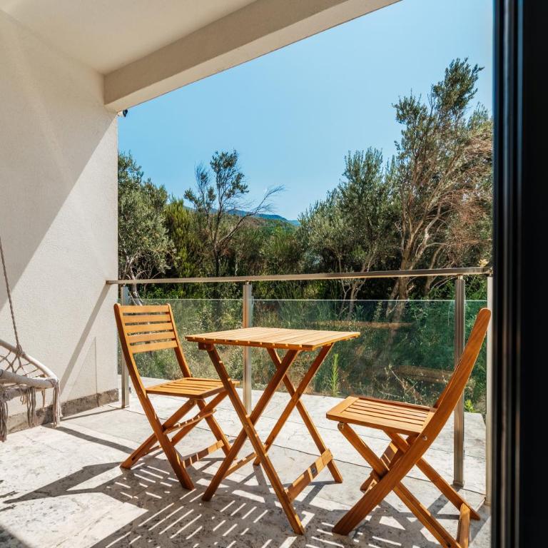 Olive Tree Apartments by In Property - Apartment - Ground Floor - 35