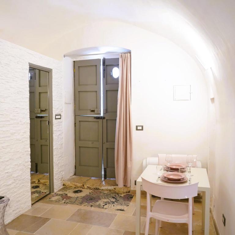 La Chianca Rosa - RIFUGIO ROMANTICO ad Ostuni - Casa con 1 Camera da Letto - 16